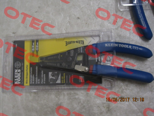 11057 (1x3)  Klein Tools