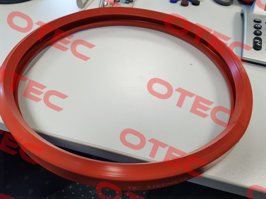 Style 77 Silikon rot 10" / 273mm  Victaulic