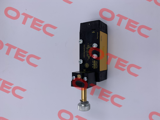UDS105KUEC/ZQ Waircom