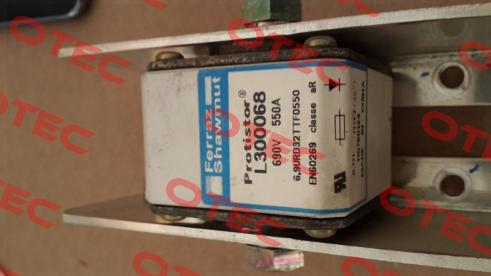 Cat. No. PC32UD69V550TF, L300068 Mersen